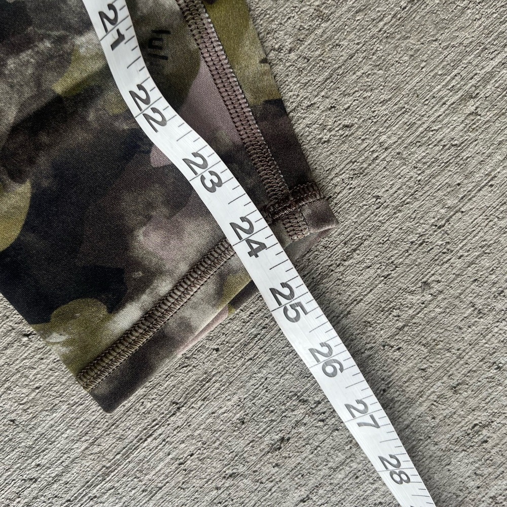 Lululemon Power Thru High Rise Tight 25" Camo Leggings Womens Size 2 - Picture 2 of 4